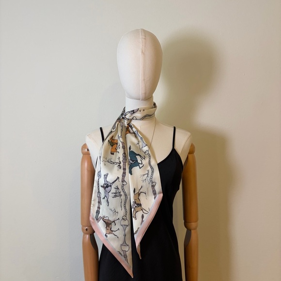 New Equestrian Horse Print Skinny Neck Scarf 50”x5” - Picture 4 of 11